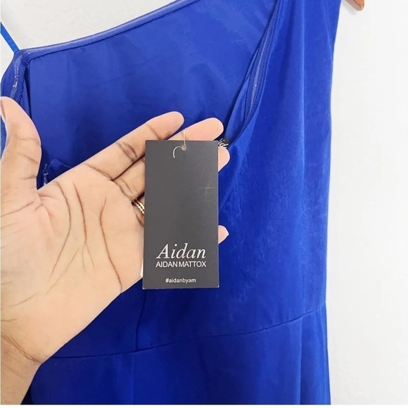 Aidan Mattox One-Shoulder Satin Gown - Picture 6 of 11